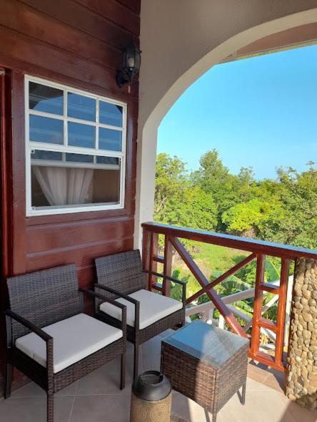 Eden Crest Villa Anse La Raye Esterno foto