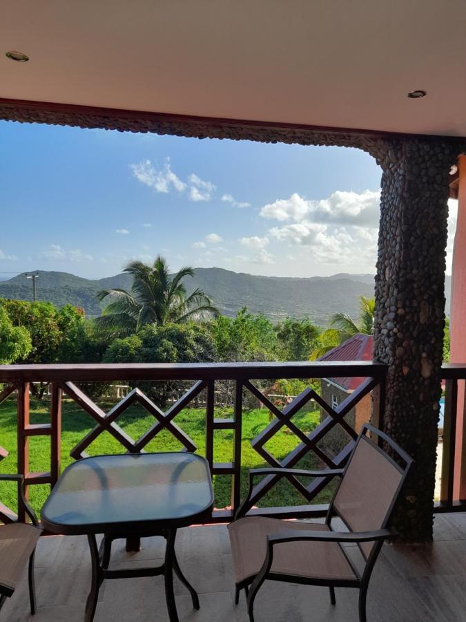 Eden Crest Villa Anse La Raye Esterno foto